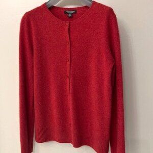 100% Cashmere Cardigan (New w/o Tag)